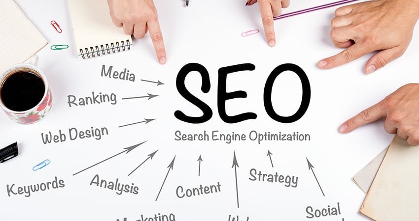 如何策略性地使用公共关系来推动 SEO